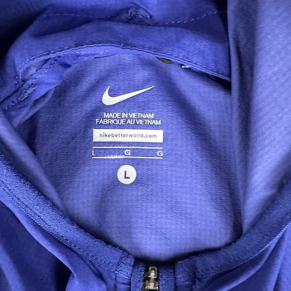 Nike Impossibly Light Mens‎ Size Large  Running Jacket 717764-455